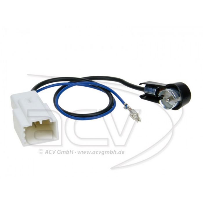 Antenniadapteri ISO/Toyota 2010-> AVENSIS, YARIS