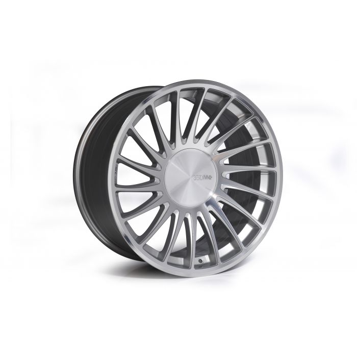 3SDM 0.04 18x8.5 ET35 5x100 Silver / Cut