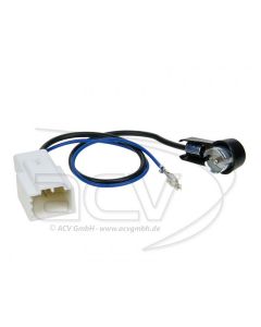 Antenniadapteri ISO/Toyota 2010-> AVENSIS, YARIS